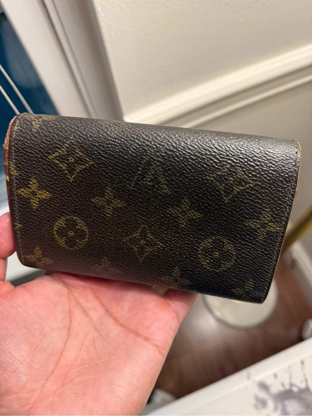 Louis Vuitton Monogram Porte-Monnaie Billets Tresor Wallet CT1058